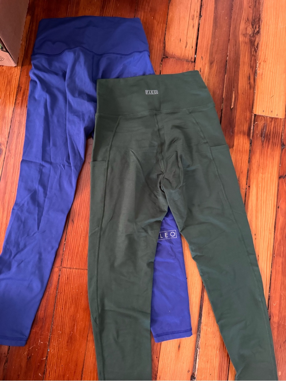 Fleo High-Waist Leggings Duo — Olive Green & Royal Blue
